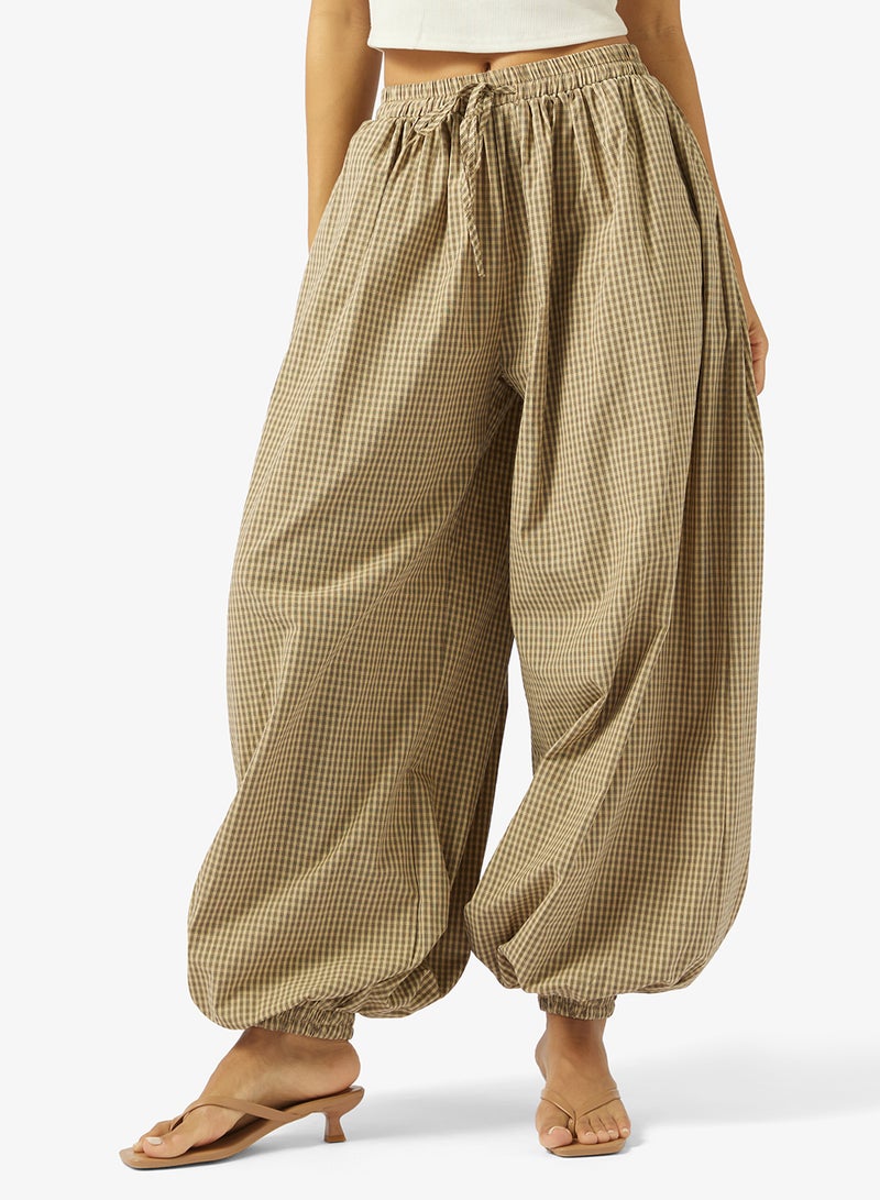 Ginger Pleated Wide Leg Balloon Pants - Image 1